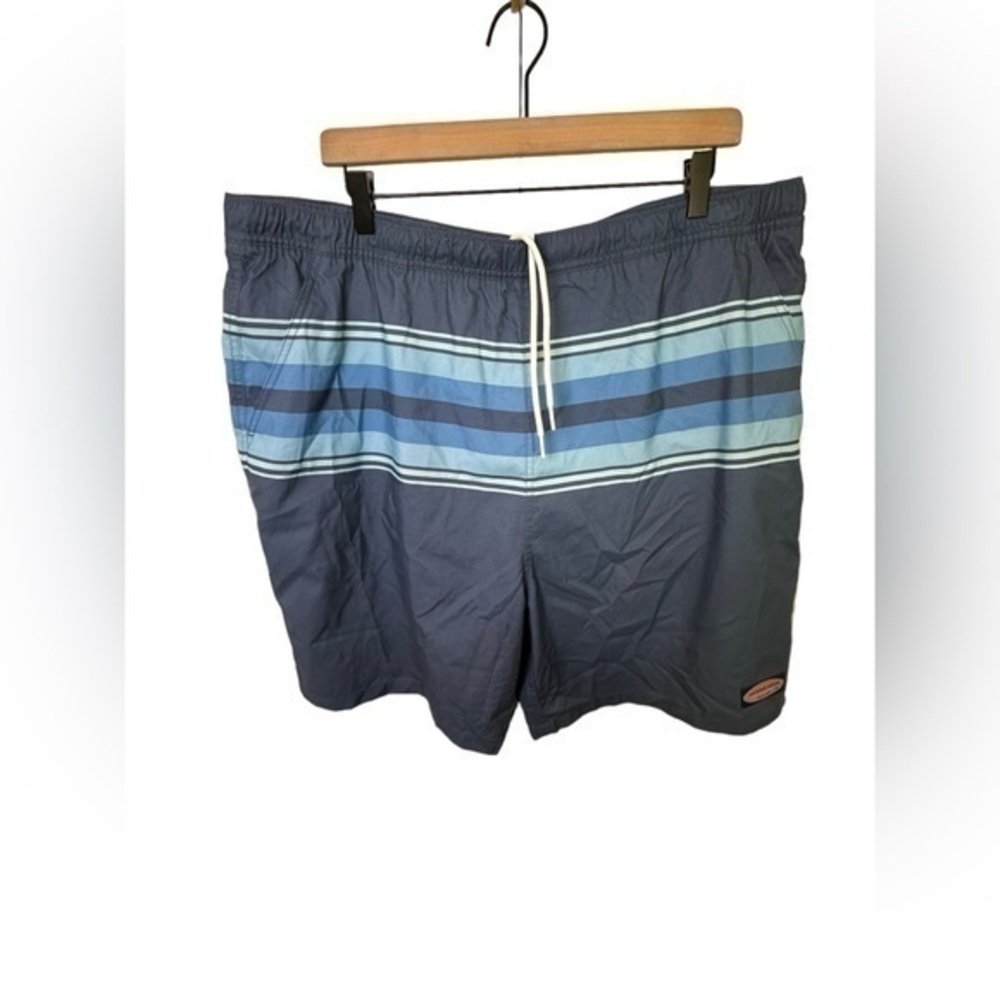Vineyard Vines Swimsuit Shorts Trunks Mens XL  Striped Surfer Beach